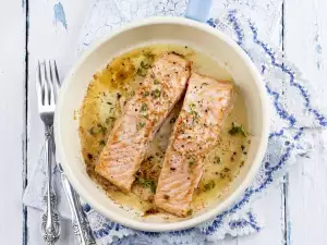 How to Poach Salmon