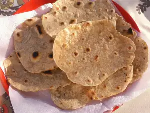 Whole Grain Roti (Indian Flat Bread)