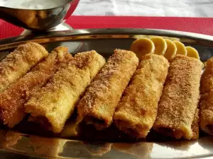 Rolls of Fried Toast with Cheese and Ham