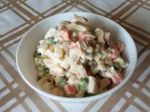 Russian Salad with Apples