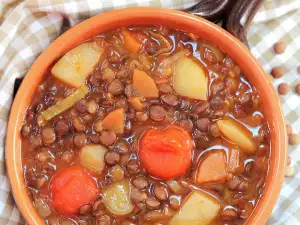 Grandma`s Tasty Lentil Soup