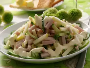 Paviola Salad