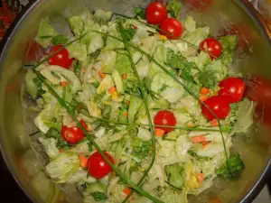 Salad with Iceberg Lettuce