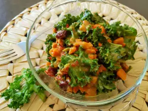 Kale Salad with Apples