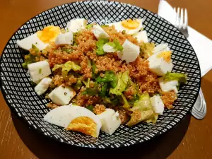 Quinoa Salad with Dried Tomato Dressing