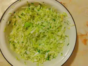 Super Easy Chinese Cabbage Salad