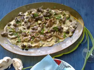 Chicken Hearts and Mushrooms in Cream Sauce