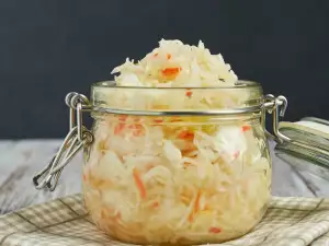 Does Sauerkraut Irritate the Stomach?