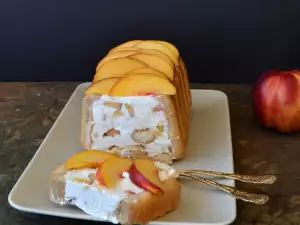 Semifreddo with Peaches and Ladyfingers