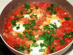 Shakshuka - An Easy Recipe for a Delicious Dinner