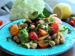 Colorful Mediterranean Chickpea Salad