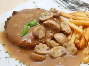 Mushroom Sauce for Steaks