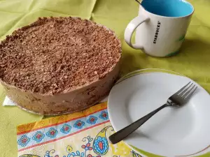 Chocolate-Biscuit Cake with Sour Cream