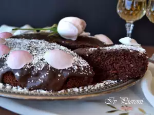 Chocolate Cake with Walnuts and Glaze