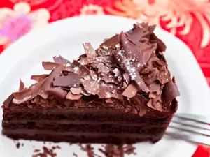 Devil’s Chocolate Cake