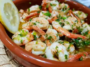 Shrimp with White Wine and Lemon