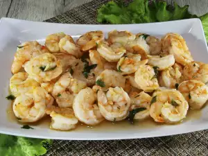 Shrimp with White Wine and Garlic