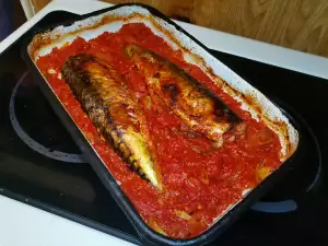 Oven-Baked Fish with Tomatoes