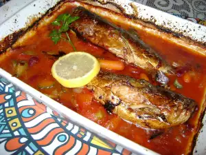 Mackerel in Tomato Sauce with Beans and Pickles