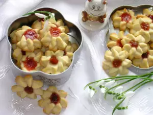 Buttery Flower Treats