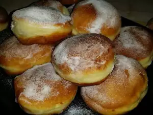 Fluffy Sweet Donuts