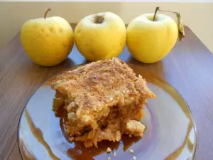 Lazy apple cake