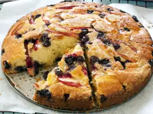 Chokeberry Cake