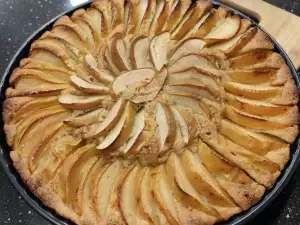 Old German Apple Cake