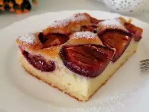 Delicious Plum Cake