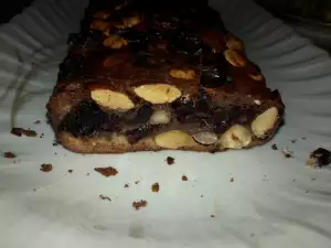 Cake with Dried Fruits and Nuts