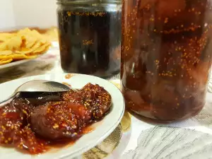 Oven-Baked Fig and Pear Jam