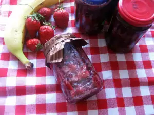 Strawberry, Banana and Orange Juice Jam