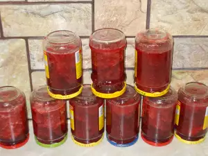 Strawberry Jam in a Bread Maker