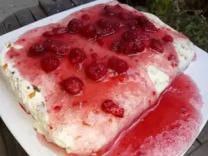 Ice Cream Cake with Condensed Milk and Raspberries