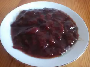 Plum Jam with Geranium