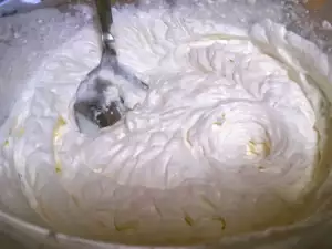 Easy Cream Mixture with Mascarpone