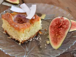 Fig Cake with Coconut