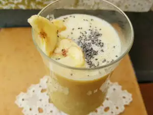 Chia and Banana Smoothie