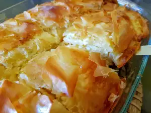 Juicy and Fluffy Filo Pastry Pie