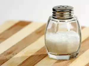 How much salt do we need to be healthy?