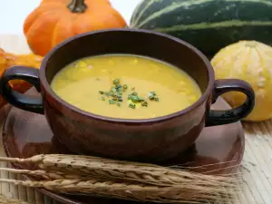 Cream of Zucchini and Corn Soup