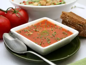 Tomato and Onion Soup