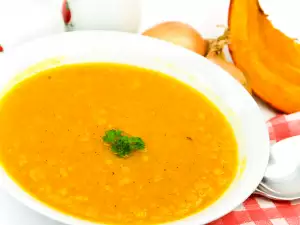 Soup with Pumpkin and Cinnamon