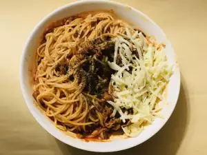 Spaghetti with Tuna and Tomato Sauce