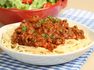 Spaghetti with Bolognese Sauce