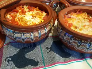 Noodles in a Clay Pot