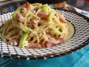 Spaghetti with Zucchini, Bacon and Feta Cheese