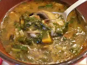 Spinach Soup with Mushrooms and Rice