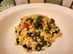 Spinach with Bulgur and Leeks