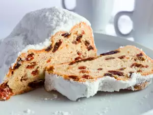 Stollen (German Christmas Bread)